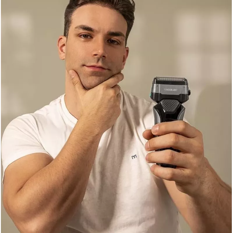Elektrinis skustuvas CECOTEC PrecisionCare X-Trimm Triple Shaver – 3 galvutės, vandeniui atsparus