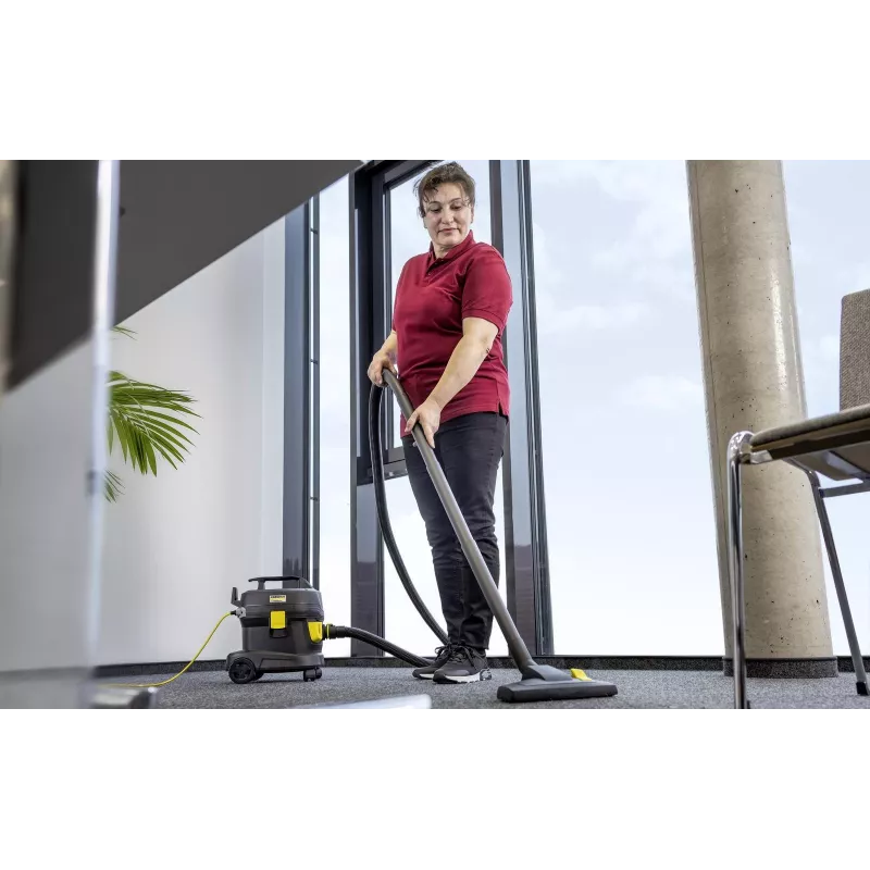 KARCHER 1.527-222.0 Būgninis dulkių siurblys, 850 W, 11 l, juodas