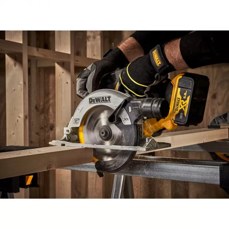 DEWALT DCS565N Pjūklas Diskinis 18V 165mm