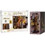 Medinis keleivinio laivo modelio surinkimo rinkinys REVELL 1:24 – Tiny Adventures Diagon Alley – Haris Poteris