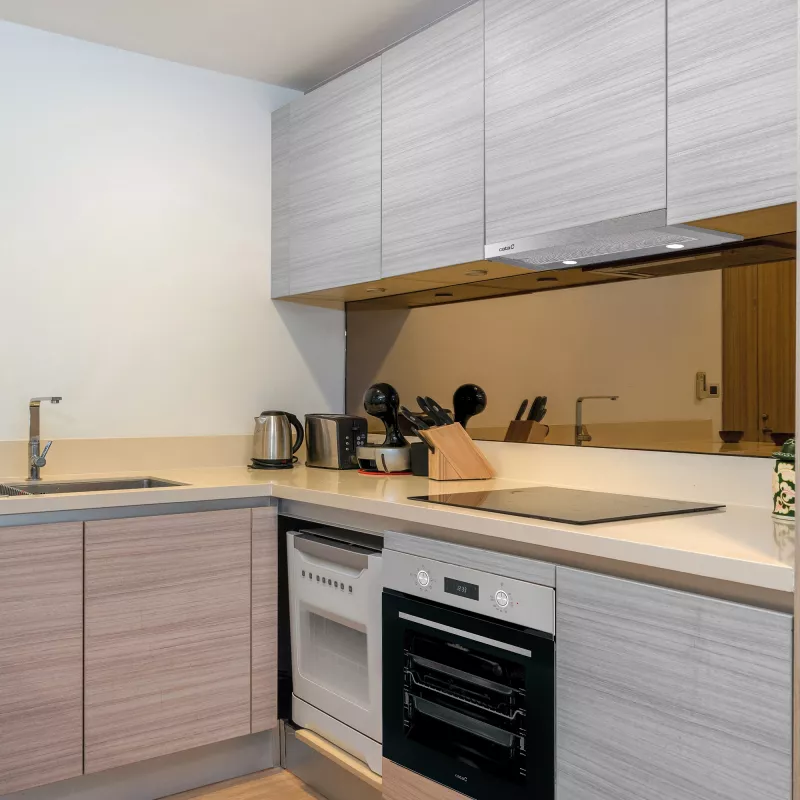 Įmontuojamas gartraukis CATA EXTENDER 600 — nerūdijantis plienas, aliumininiai riebalų filtrai, 390 m³/h, 440 mm gylis, mygtukų valdymas