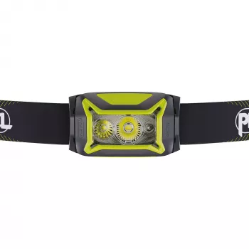 Petzl Actik Core žibintuvėlis žalias E065AB03