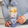 Nešiojamas blenderis Ninja BC251EULD — 0,57 L indas, baterija 11,1 V, nerūdijančio plieno peiliai, levandų/permatomas