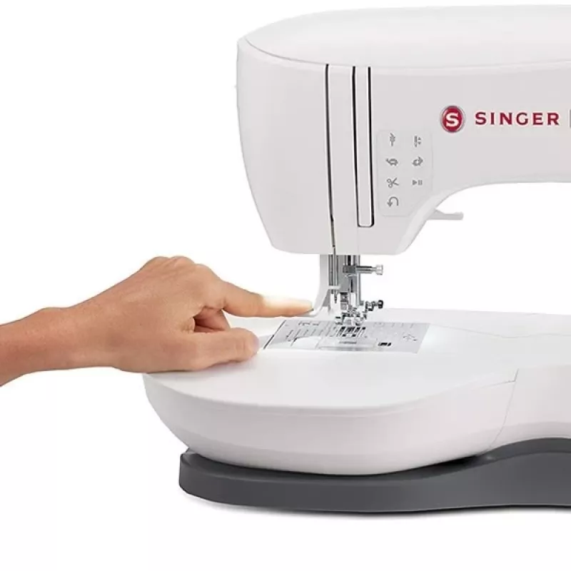 SINGER Legacy SE 300 – kompiuterizuota namų siuvimo mašina SE300