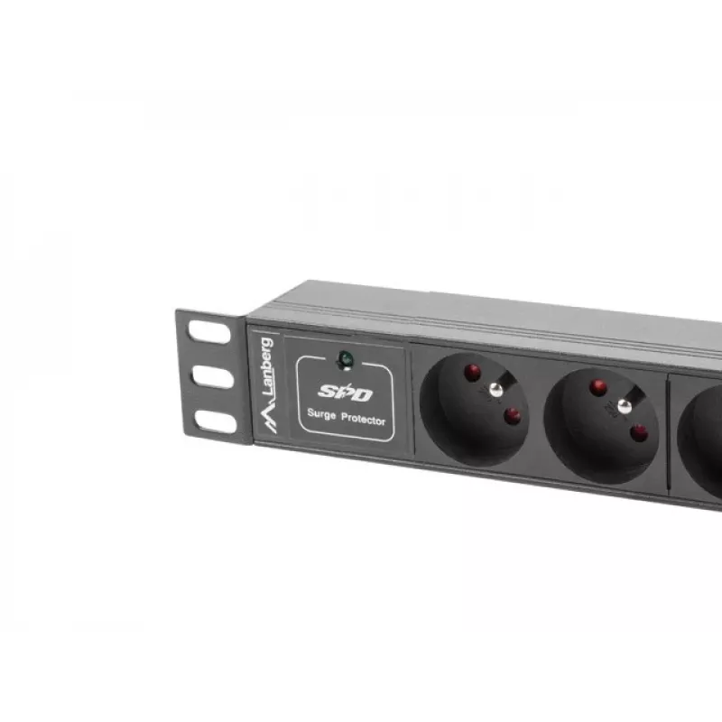 Maitinimo paskirstymo blokas LANBERG PDU-03E-0200-BK — 1U, 3x E tipo lizdai, 220–250 V, 16 A, 2 m kabelis, juodas