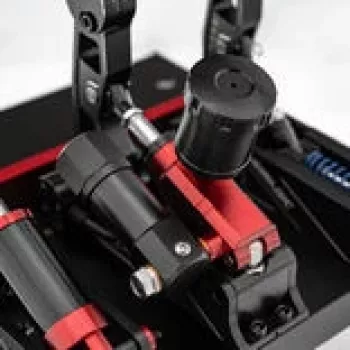 Pedalų rinkinys Simagic P1000-RS Juodas su apkrovos celės stabdžiu, modelis S305