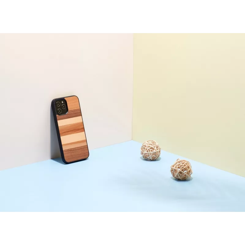 Dėklas iPhone 12 / 12 Pro man and wood – juodas smėlis
