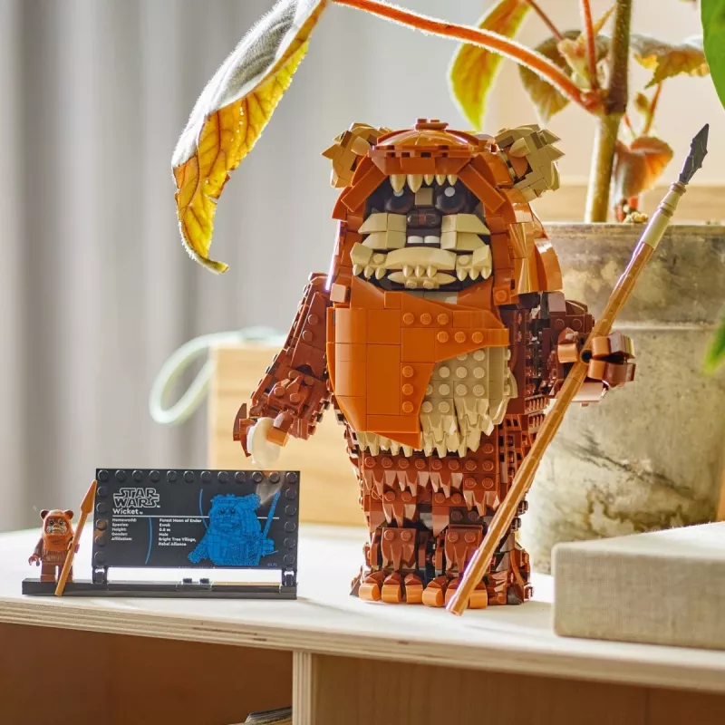 LEGO Star Wars Konstrukt Wicket the Ewok 75430 statybinis rinkinys – 1010 dalių, 230 mm modelis, nuo 12 metų