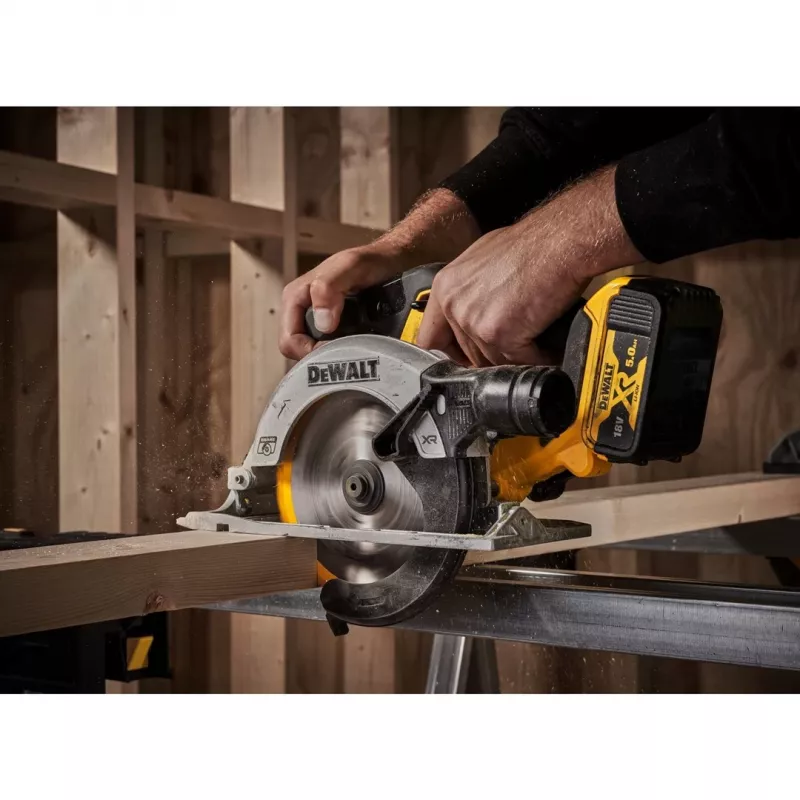 DEWALT DCS565N Pjūklas Diskinis 18V 165mm