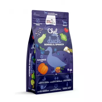 SYTA MICHA Chef Duck, uogos ir špinatai – sausas šunų ėdalas 9 kg