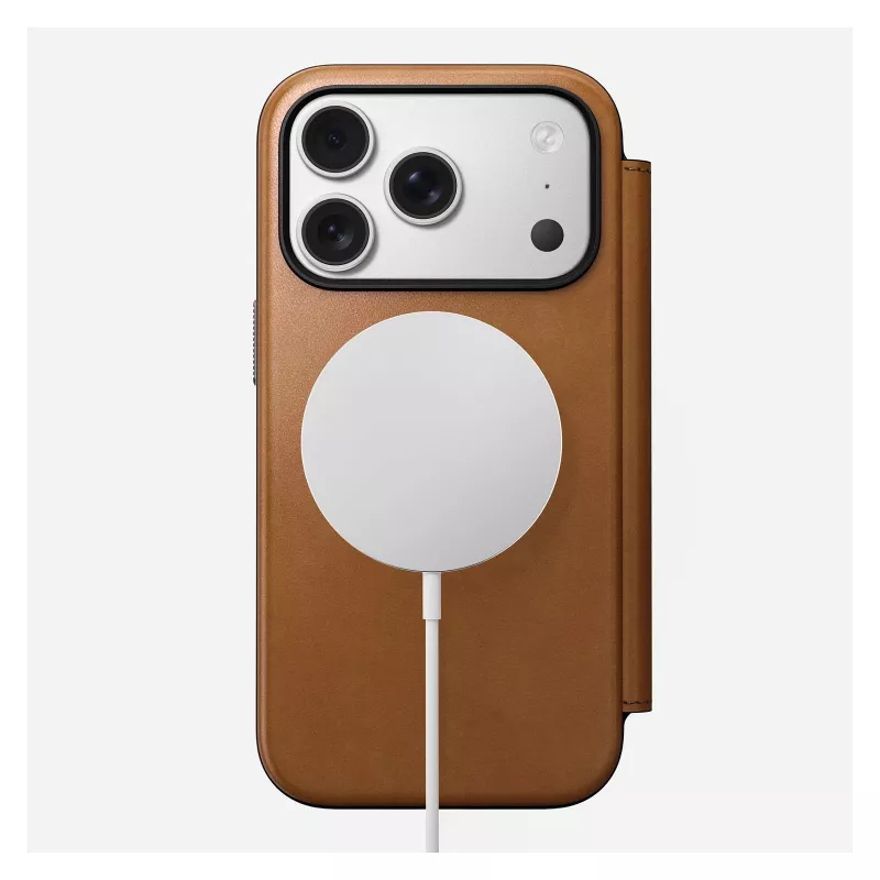 Nomad Modern Leather Folio dėklas iPhone 17 Pro, oda + aliuminis, 6,3 colio (16 cm), Tan, 3 kortelių kišenės