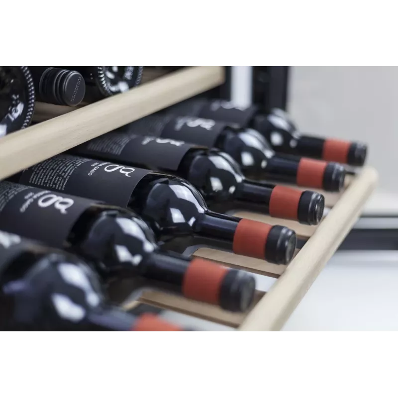 Vyno šaldytuvas Caso WineSafe 18 EB Inox kompresorinis 18 butelių