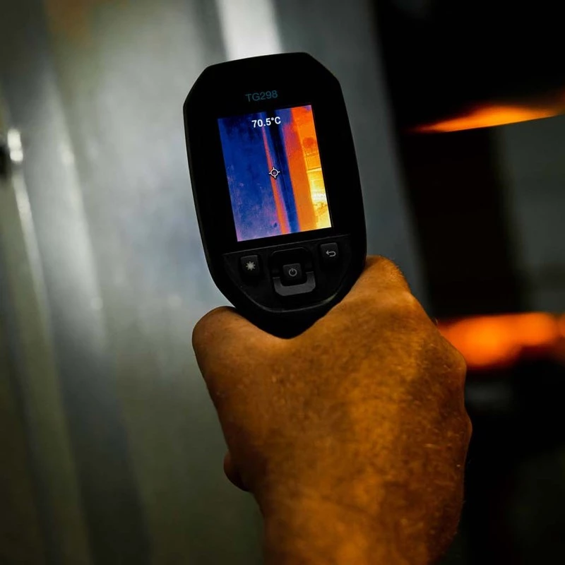 FLIR TG298 nešiojamasis termovizorius, 160x120, MSX Super Resolution 320x240, nuo -25 iki +1080 °C, lazeris, LCD ekranas, juodas