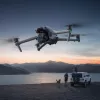 Kvadrakopteris DJI Air 3S RC-N3 – 50 MP kamera, 4K, 4 rotoriai, maks. greitis 27 m/s, nuotolis 32 000 m, 4276 mAh baterija, pilka