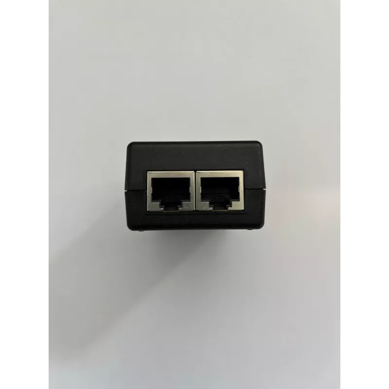 PoE adapteris Cambium Networks N000900L001D – Gigabit Ethernet, 30 V PoE, 15 W galia, 90–264 V AC įvadas