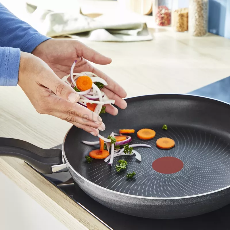 Keptuvė Tefal H05606 nelimpanti 28 cm, lengva kasdienė keptuvė