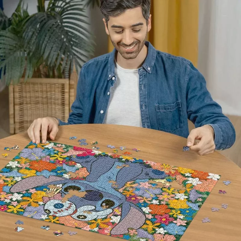 Dėlionė 1000 dalių Stitch