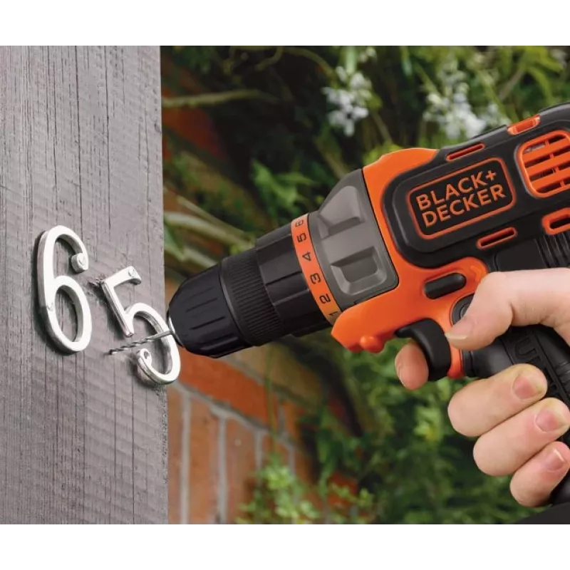 Black & Decker MT218KB gręžtuvas 800 aps./min. Juoda, Oranžinė 1.46 kg