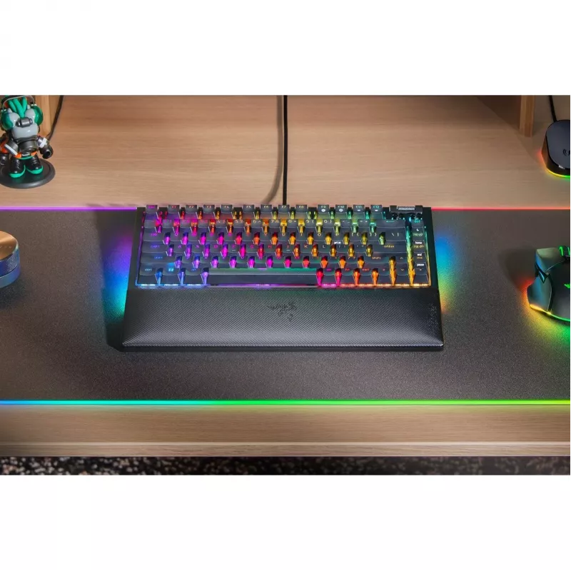 Klaviatūra „Razer BlackWidow V4“ žaidimams, USB, QWERTY JAV išdėstymas, juoda