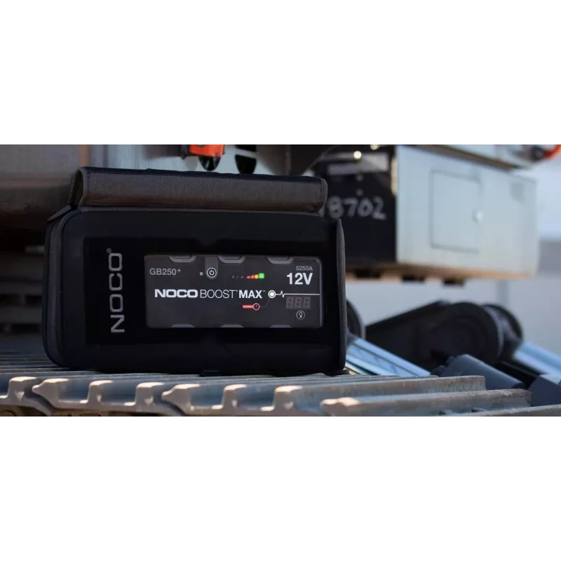 GB250 Boost Max 12V 5250A Starteris