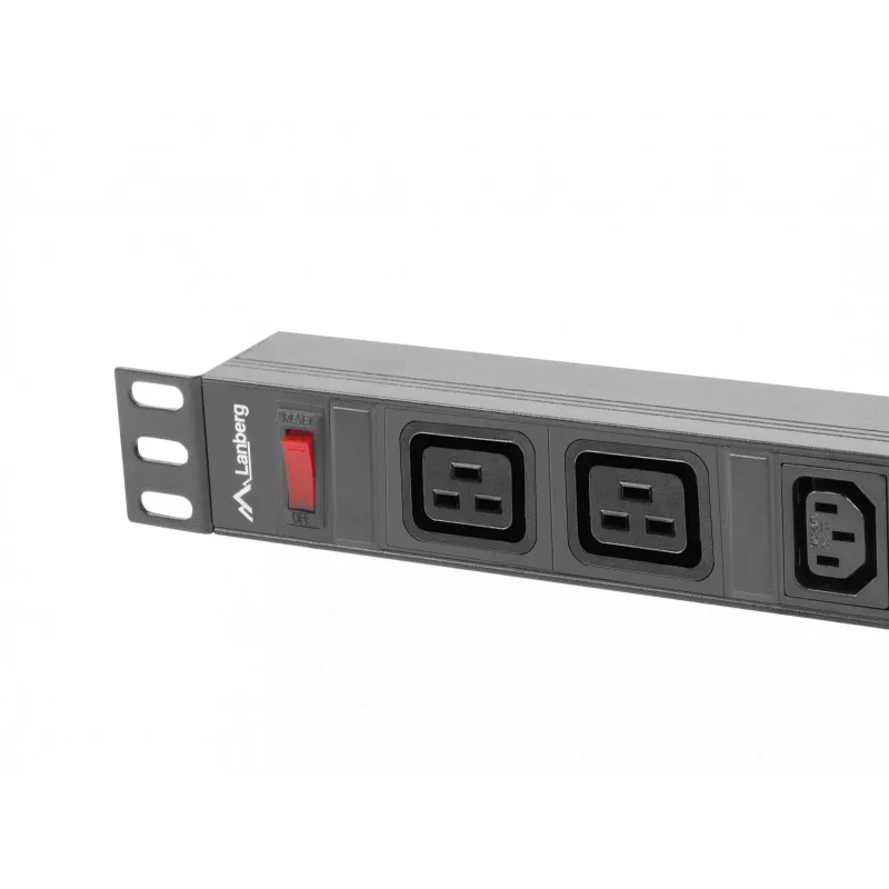LANBERG PDU-02I1908I-0200-C20-BK stovo maitinimo skirstytuvas — 1U, 10×C13, 16A, 2 m laidas, 19 colių