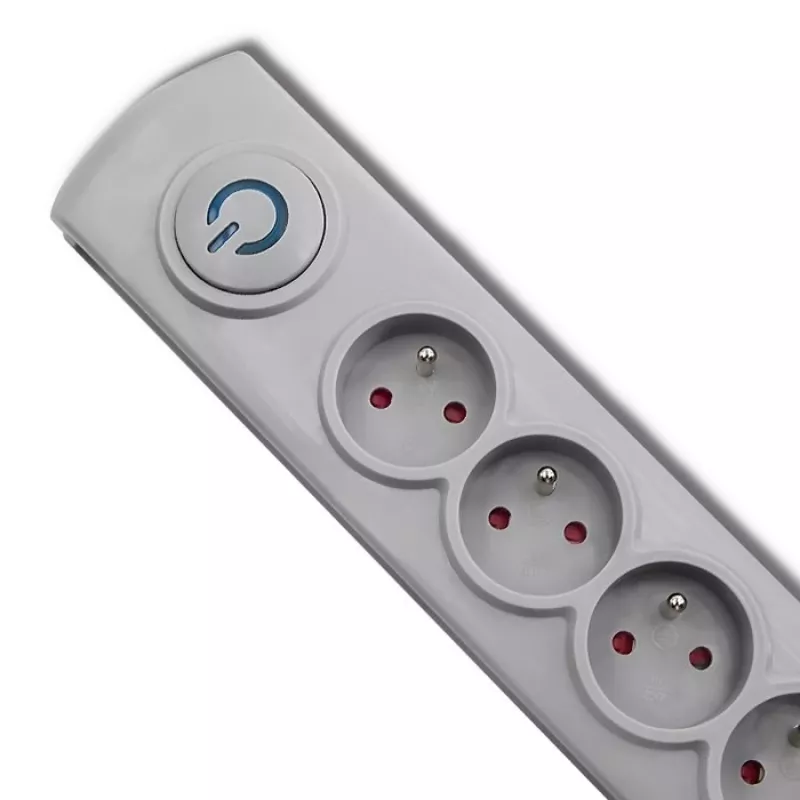 Apsauginis nuo viršįtampių lizdas Qoltec 50272 Pilka 5 AC lizdai 230V 3m