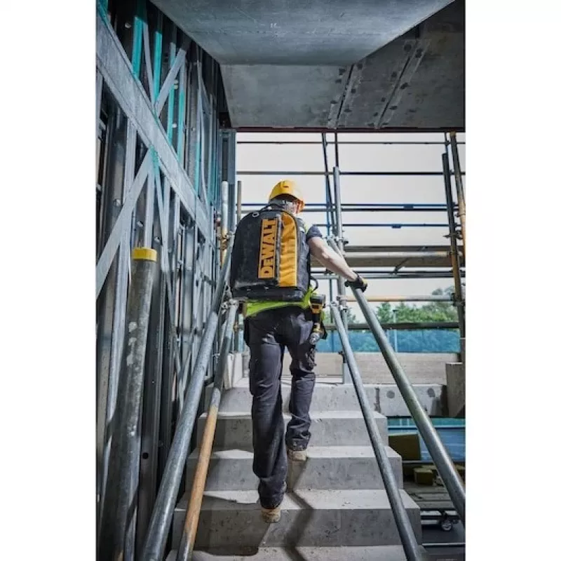 DeWalt DWST81690-1 kuprinė įrankiams su daugybe skyrių