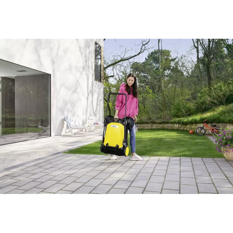 Kärcher 1.766-360.0 S4 Twin Sweeper 680mm – efektyvus ergonomiškas įrankis