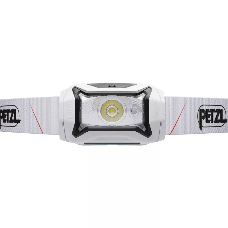 Priekinė lemputė Petzl TIKKA CORE 450 lm balta – Įkraunamas priekinis žibintuvėlis, kompaktiškas apšvietimas be rankų