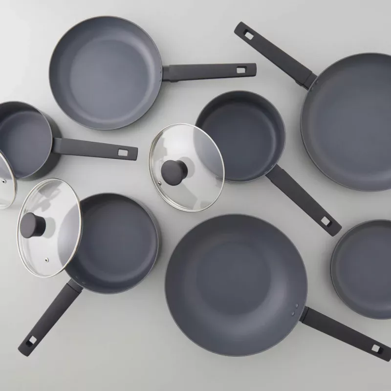 Keptuvė Russell Hobbs 24 cm nelipni aliumininė RH028371EU7