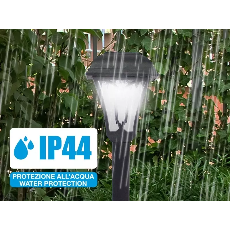 Beper P207ILO040 sodo ir balkono šviestuvai su saulės baterijomis ir kuoliukais, 4 vnt. rinkinys, IP44, juodi