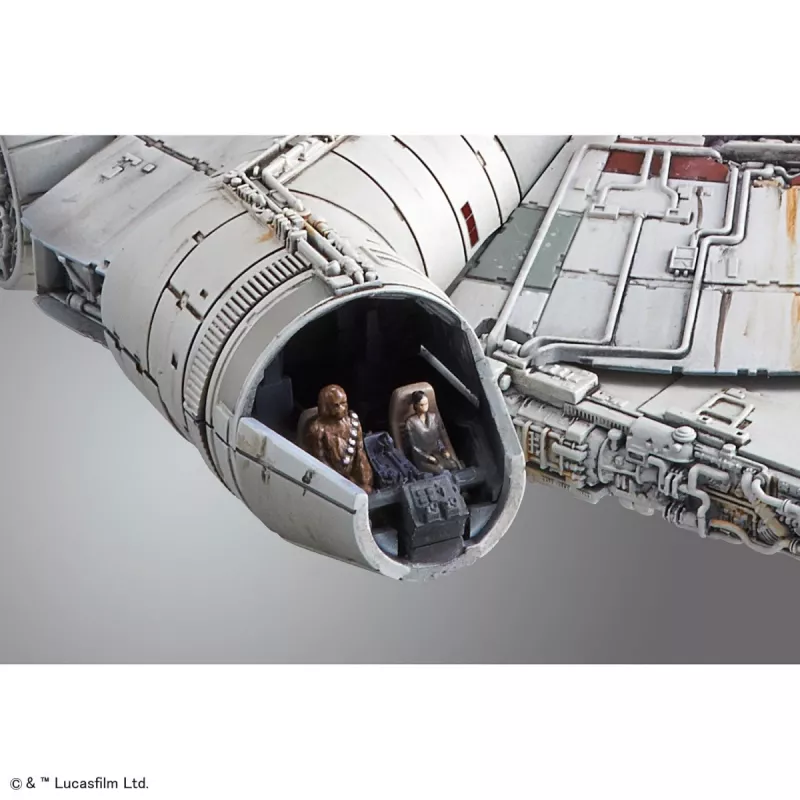 REVELL Millennium Falcon modelio rinkinys 1:144 masteliu — plastikinis surinkimo erdvėlaivis