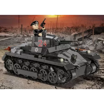 Konstrukcinis rinkinys Cobi Panzer I Ausf. B – 654 detalės, detalaus tanko modelio rinkinys