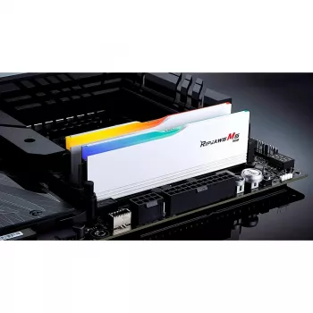 DIMM 32 GB DDR5-6000 (2x 16 GB) Dual-Kit, Arbeitsspeicher weiß, F5-6000J3040F16GX2-RM5RW, Ripjaws M5 RGB, INTEL XMP