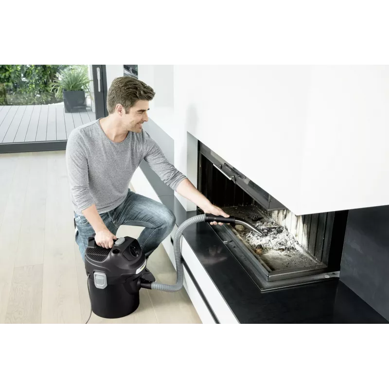 Kärcher AD 2 600 AW – sausas pelenų siurblys, 14 L, 600 AW, žarna Ø 3,5 cm, 1 m žarna, juodas