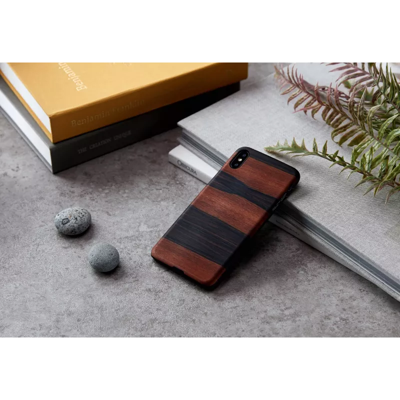 Dėklas Man & Wood iPhone XS Max apsauginis, kietas, juodas, medinis
