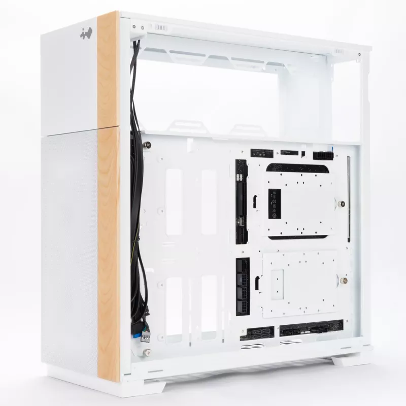 InWin F5 korpusas - baltas