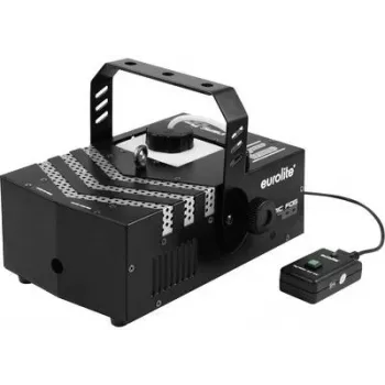 Dūmų mašina EUROLITE Dynamic Fog 700 su nuotolinio valdymo pultu ir tvirtinimo kronšteinu