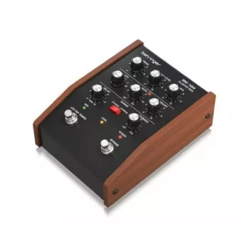 Pedalas efektams gitarai Behringer BM-18M CLUSTER BOX