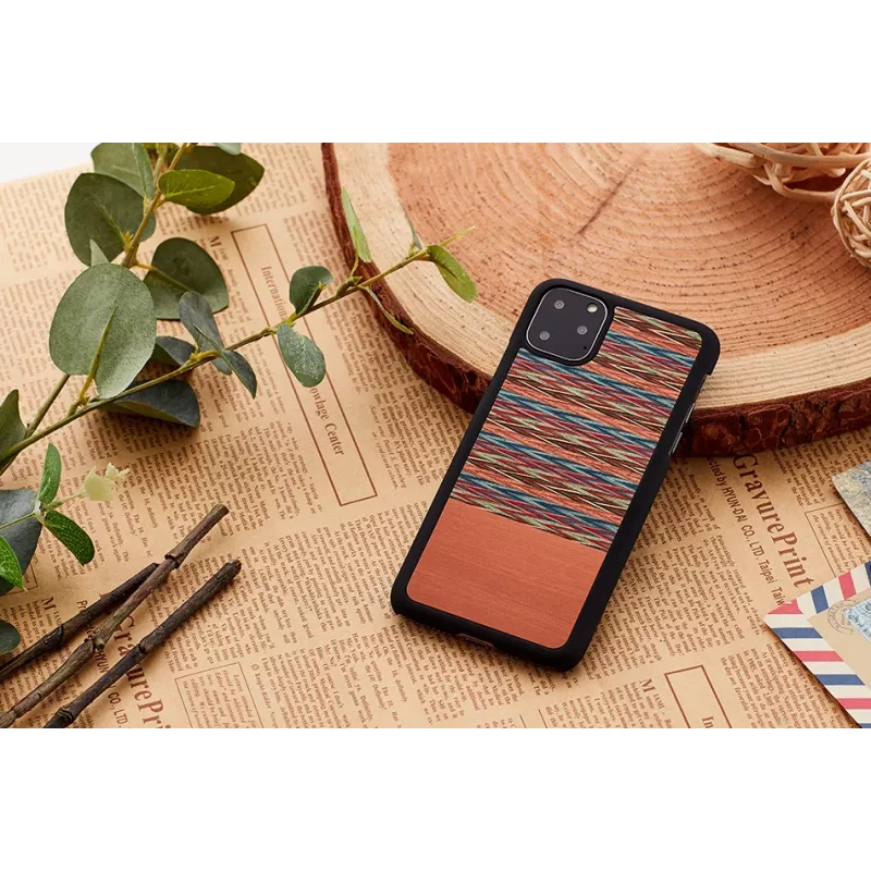 Dėklas iPhone 11 Pro man and wood — rudas languotas su juodu apvadu