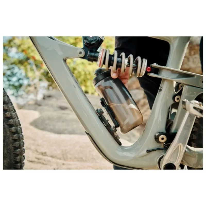 Butelis Fidlock Twist 590 Bike Base juodas 590ml – magnetinis dviračio butelis