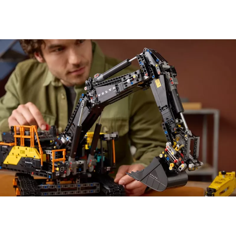 LEGO TECHNIC 42215 Volvo EC500 Hybrid Ekskavatorius