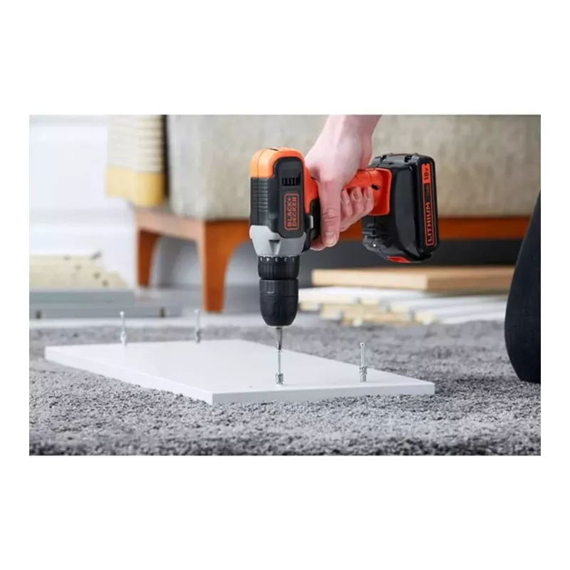 BLACK & DECKER BCD001C2-QW | Belaidis sukamasis gręžtuvas | 18 V | 2x1.5 Ah | Ličio jonų