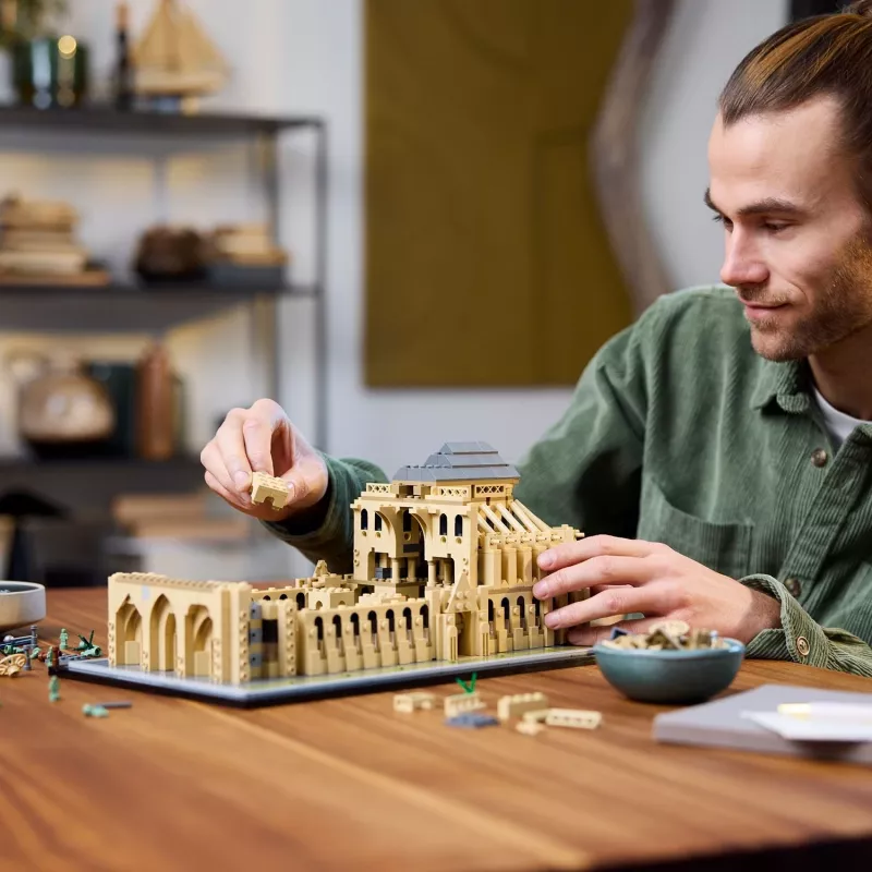 LEGO Architecture Notre-Dame De Paris Statybų Rinkinys Suaugusiems 21061