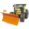 Žaislinis traktorius BRUDER Claas Axion 950 su sniego grandinėmis ir sniego valytuvu, mastelinis modelis