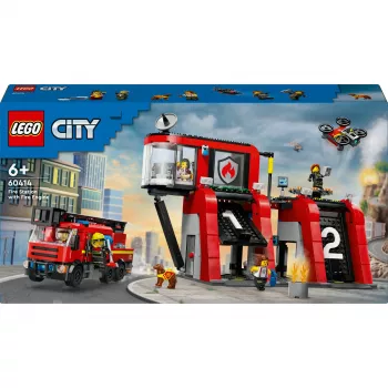 Konstruktorius LEGO City Gaisrinė su pasukamaisiais kopėčiais 60414 – 843 dalys, 5 minifigūrėlės