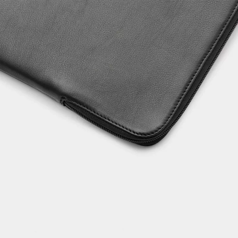 16 inch MacBook Pro odinis dėklas – juodas
