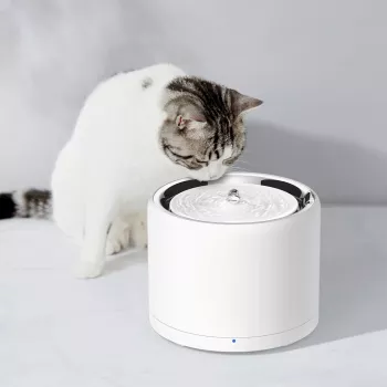PETKIT EverSweet 3 Pro UVC automatinis vandens fontanas šunims ir katėms, 1,35 L, baltas