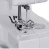 Pusiau automatinė siuvimo mašina SINGER M1005 — 11 siūlių, 4 mm dygsnio plotis, viršutinė drop-in ritė, laisva rankovė, 2,5 kg