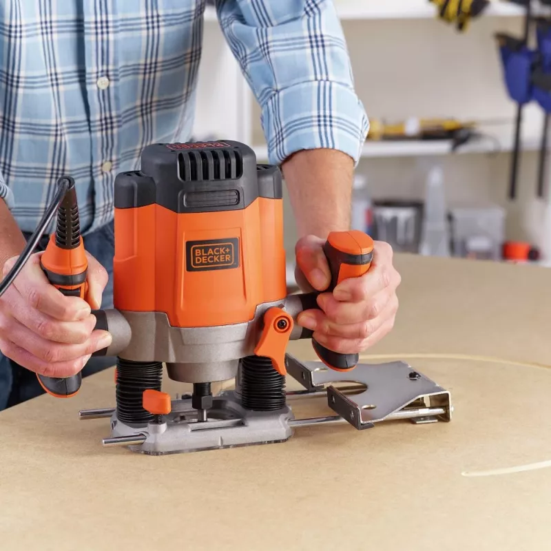 Frezavimo staklės Black+Decker KW1200E 1200W 8000-28000 RPM